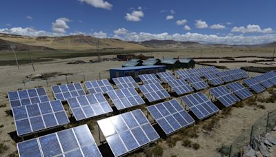 美方稱與中方舉行氣候變化會談 提出廉價太陽能板削弱他國製造業 - RTHK
