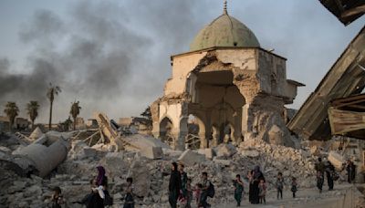 UNESCO halla bombas de grupo Estado Islámico en muros de mezquita en Mosul