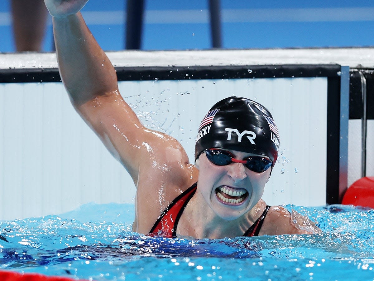 Young girl sweetly reacts to Katie Ledecky’s Paris 2024 Olympic win