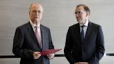 Norway hands over papers for diplomatic recognition to the Palestinian prime minister - WTOP News