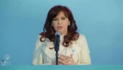 Cristina Fernández de Kirchner reapareció en Quilmes: críticas a Milei y llamado a la unidad peronista