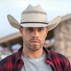 Dustin Lynch