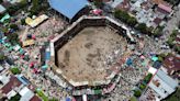 Las imágenes del derrumbe de palcos en una corrida de toros en Colombia