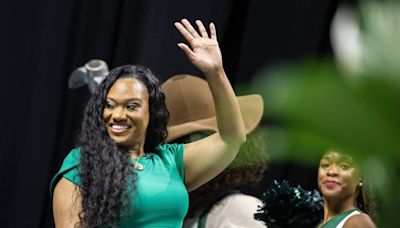 Family, grief, greatness: Charlotte 49ers women’s basketball coach as resilient as they come