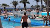 La normativa de piscinas de la Comunitat Valenciana no obliga a tener socorrista en piscinas de hoteles de menos de 200 metros cuadrados