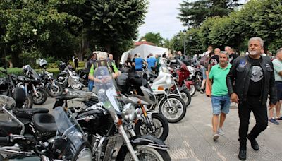 La Laguna, la fiesta de El Entrego va sobre ruedas