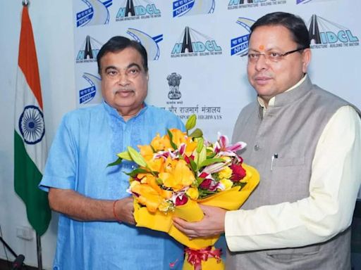 CM Dhami meets Union minister Nitin Gadkari in Delhi to discuss projects | India News - Times of India