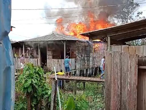 Incêndio destrói casa em Vitória do Jari, no sul do Amapá; ninguém se feriu