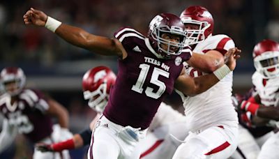 Texas A&M Edge Nic Scourton describes meeting Myles Garrett and Von Miller