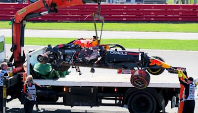 F1: Verstappen relata problemas de visão após batida com Hamilton