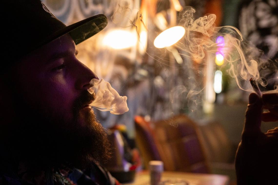 Cannabis lounges are the final frontier for marijuana consumption in Sacramento | Opinion
