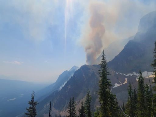 New fire burning in Banff National Park south of Hector Lake