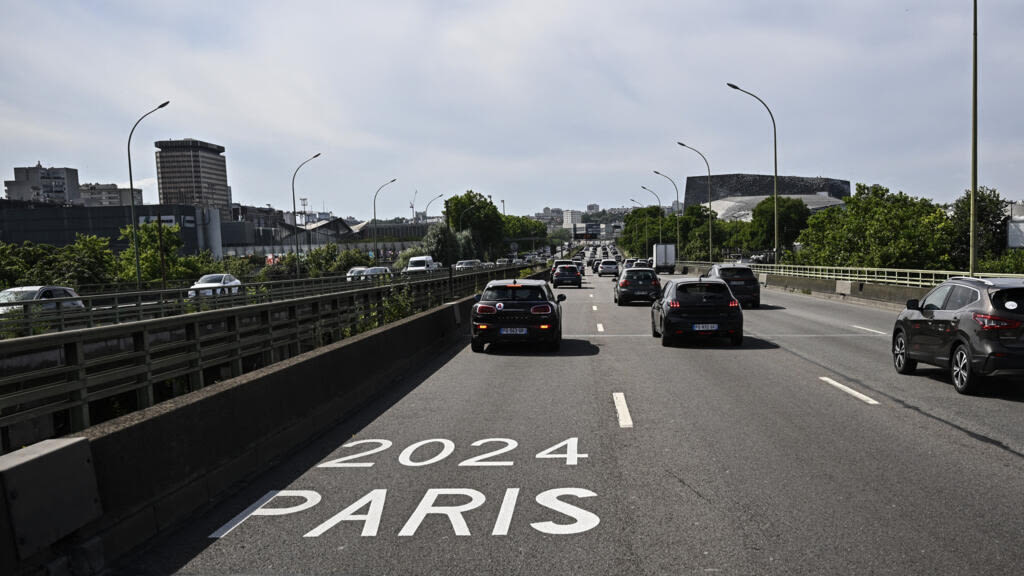 Paris opens priority road lanes reserved for Olympic traffic