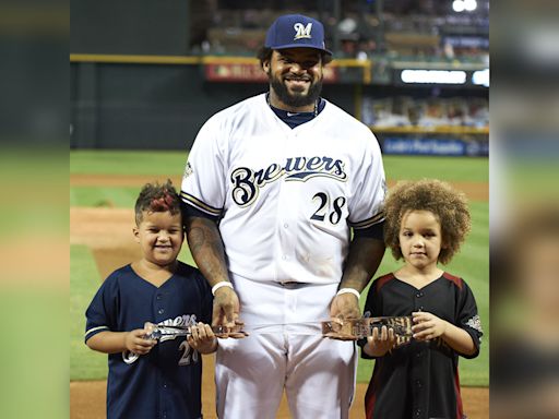 Brewers sign Prince Fielder's son to minor league contract: report