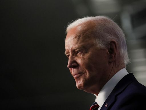 Biden testa positivo para Covid-19; presidente ficará isolado em Delaware Por Reuters