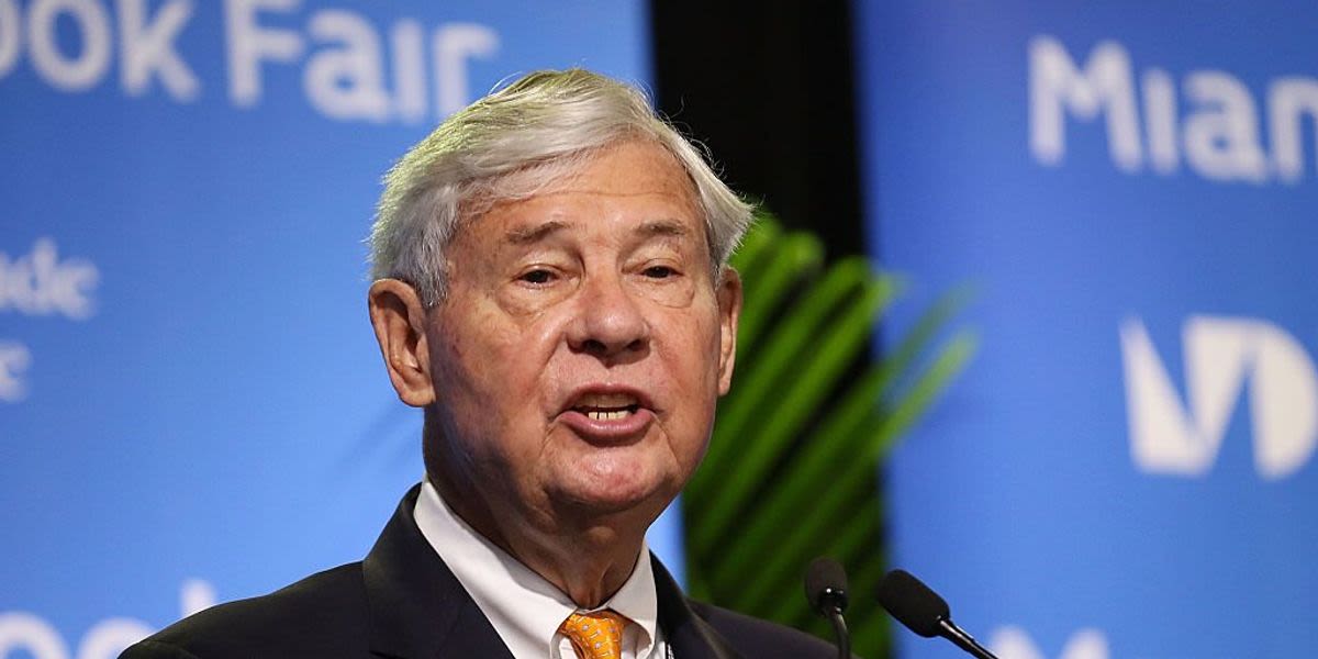 Floridians mourn both Bob Graham and a kinder era in state politics