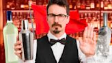 10 Red Flags At A Bar That Bartenders Say Should Have You Running Out The Door