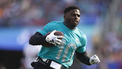 Miami Police Investigate Tyreek Hill’s Detention Before Dolphins Game