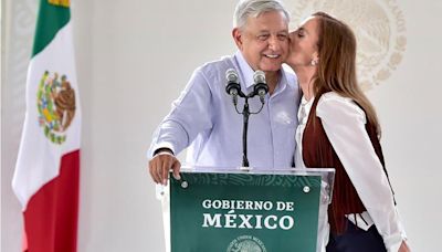 AMLO rechaza que se vaya a divorciar de Beatriz Gutiérrez Müller: “Vamos a seguir juntos”