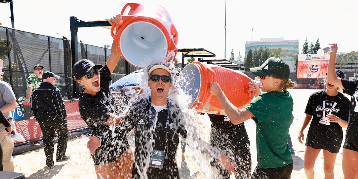 Hawaii beach volleyball lands on All-Big West teams, Silberstein named Co-Coach of the Year