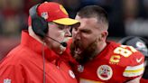 Travis Kelce dice que su empujón al entrenador de los Chiefs, Andy Reid, fue "definitivamente inaceptable"