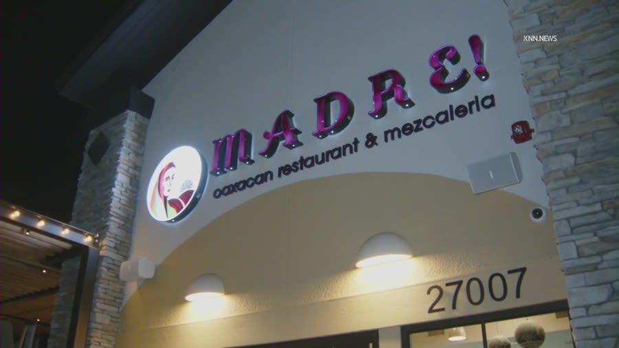 Santa Clarita restaurant shut down for salmonella infections