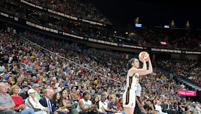Caitlin Clark salutes record, ‘different’ T-Mobile Arena crowd vs. Las Vegas Aces