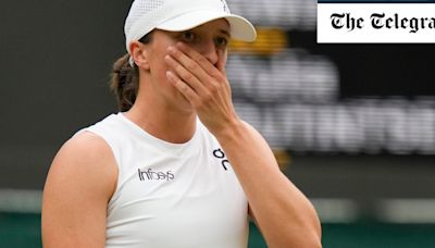 Iga Swiatek booed by Wimbledon crowd as World No 1 knocked out