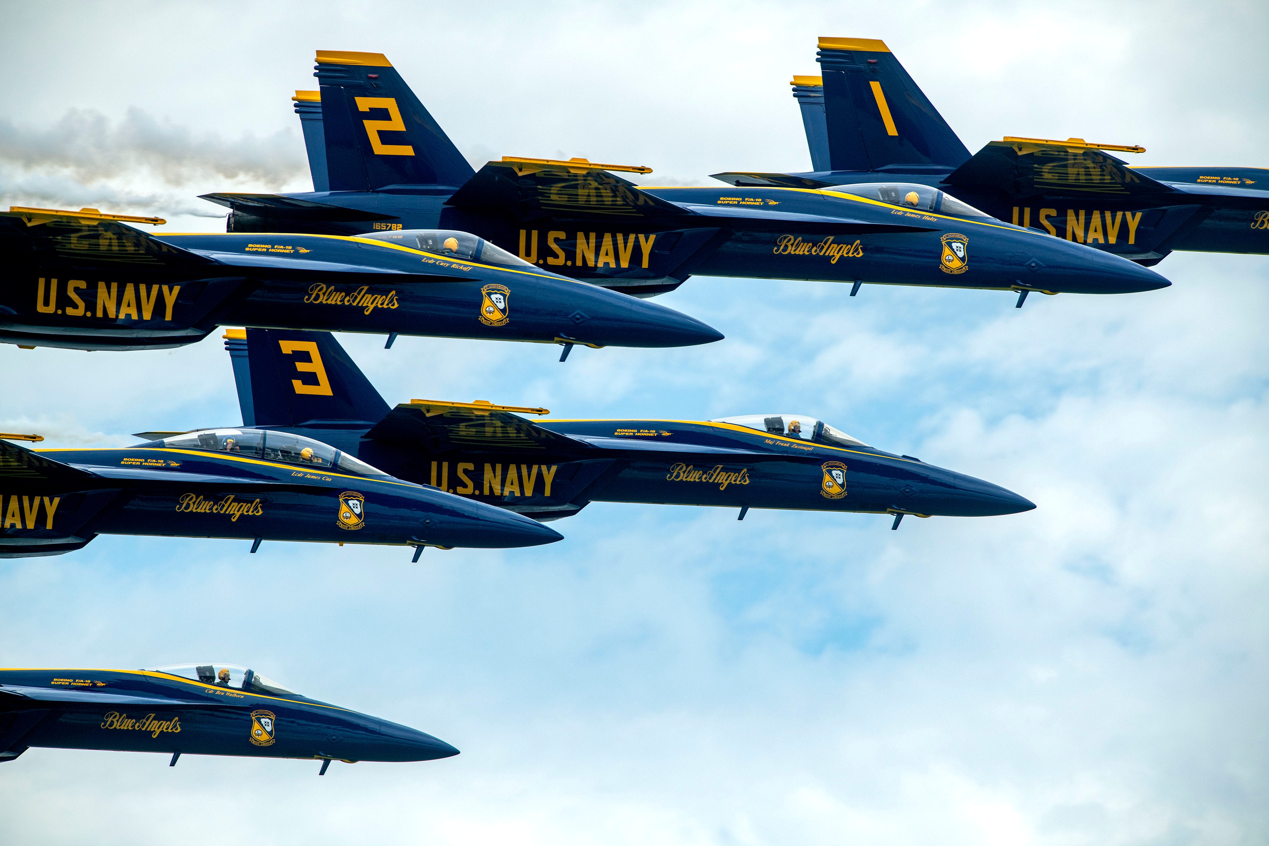 Don't miss any of the Blue Angels Pensacola Beach Air Show. Here's a schedule breakdown