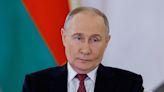 Putin signs decrees appointing government ministers