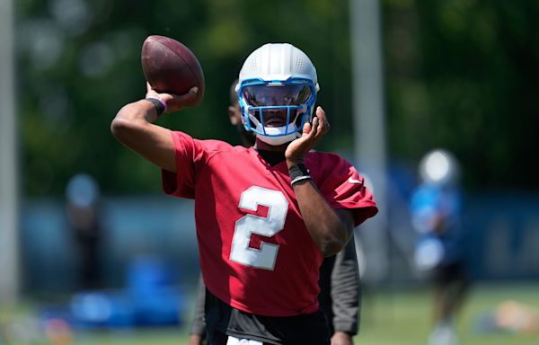 Lions dousing promising backup QB in reps at OTAs