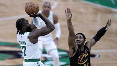 Brown, White lead Celtics' 3-point onslaught, powering Boston to 120-95 Game 1 win over Cavaliers