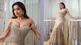 Anant-Radhika Shubh Aashirwad: Janhvi Kapoor's oh-so-hot outfit comes with crystal-embellished sculpted corset and drape wings
