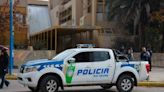 Amenaza de bomba en dos colegios secundarios de Roca: evacuaron a todos los estudiantes - Diario Río Negro
