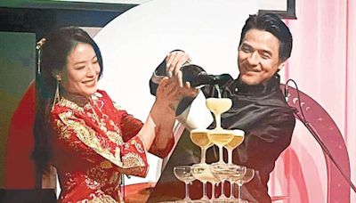 激咀放閃 群星到賀 舒淇馮德倫結婚8年 台北補擺酒