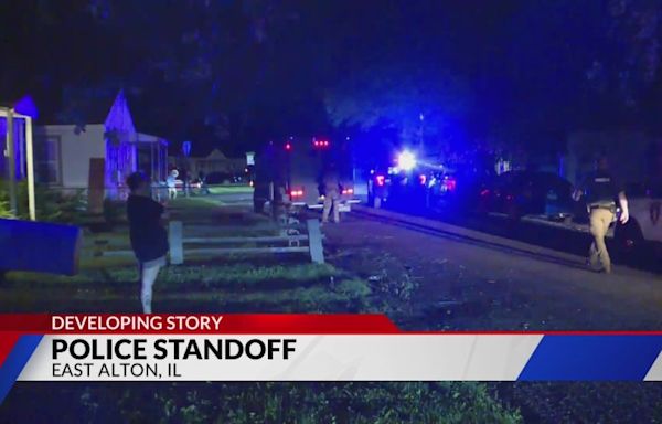 Suspect dead after East Alton standoff with police