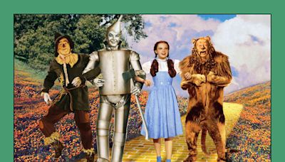 19 rare behind-the-scenes photos from 'The Wizard of Oz'