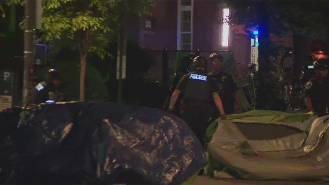 DC Police break up George Washington University encampment early Wednesday