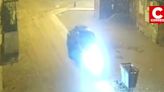 Hombre cuelga de un vehículo en movimiento y es atropellado en Carabayllo (VIDEO)
