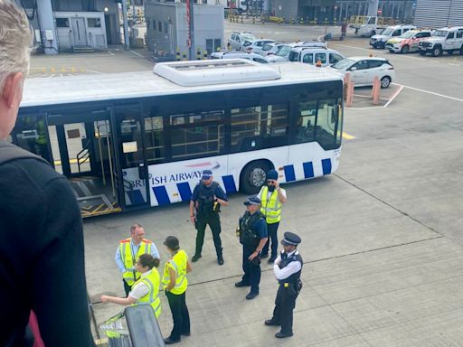 British Airways refuses compensation for ‘Stanley Johnson flight’ diverted from Gatwick to Heathrow