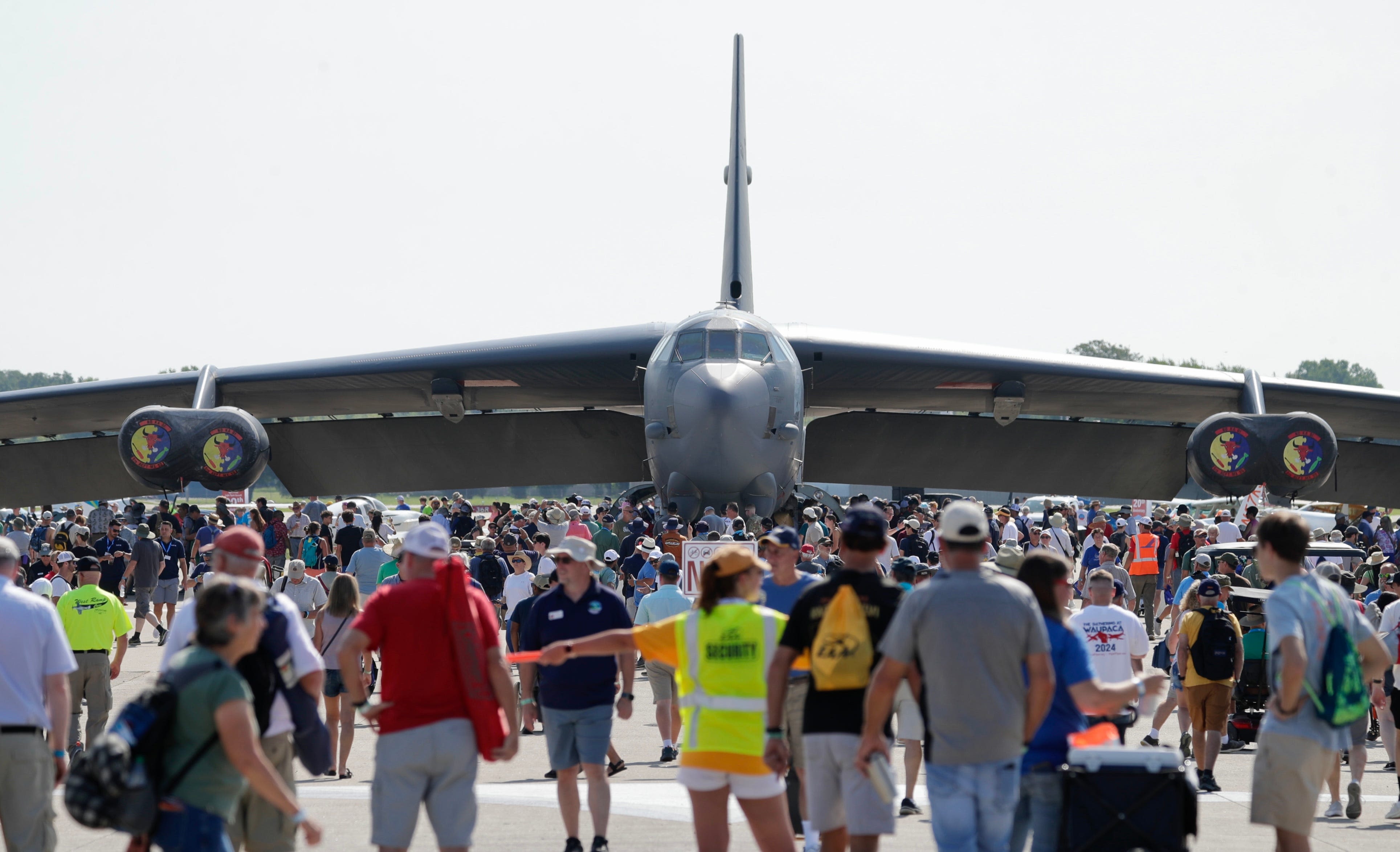 Everything to know about EAA AirVenture Oshkosh 2024, from admission to air show schedules and more
