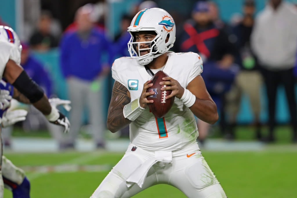 Chris Perkins: Here’s how I envision the conversation on Tua’s contract talks with the Dolphins