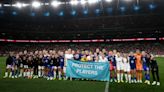 WATCH: England & USWNT unveil 'Protect the Players' banner in support of abuse victims following 'horrifying' Yates report | Goal.com Ghana
