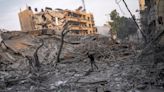 影/以色列反擊狂轟加薩走廊釀400死 傳哈瑪斯1領袖「全家葬身瓦礫堆」