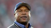 Bo Jackson says he will undergo procedure after dealing with chronic hiccups for nearly a year