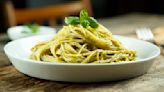 9 Etiquette Tips For Eating Pasta In Italy