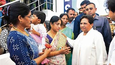 Mayawati seeks CBI probe into Tamil Nadu party chief’s murder