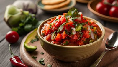 Your Salsa Is Seriously Missing This Refreshing Addition