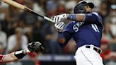 Carlos Santana’s homer rallies Mariners for 4-3 win over Yankees