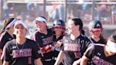 Aggies softball edges rival UNM